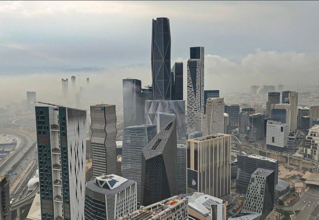 خدمات الزكاة والضرائب .. متى تبدأ السنة الزكوية أو الضريبية للمكلف؟ 7 خدمات الزكاة والضرائب